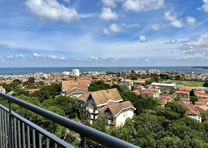 Vue Bassin - דירה *